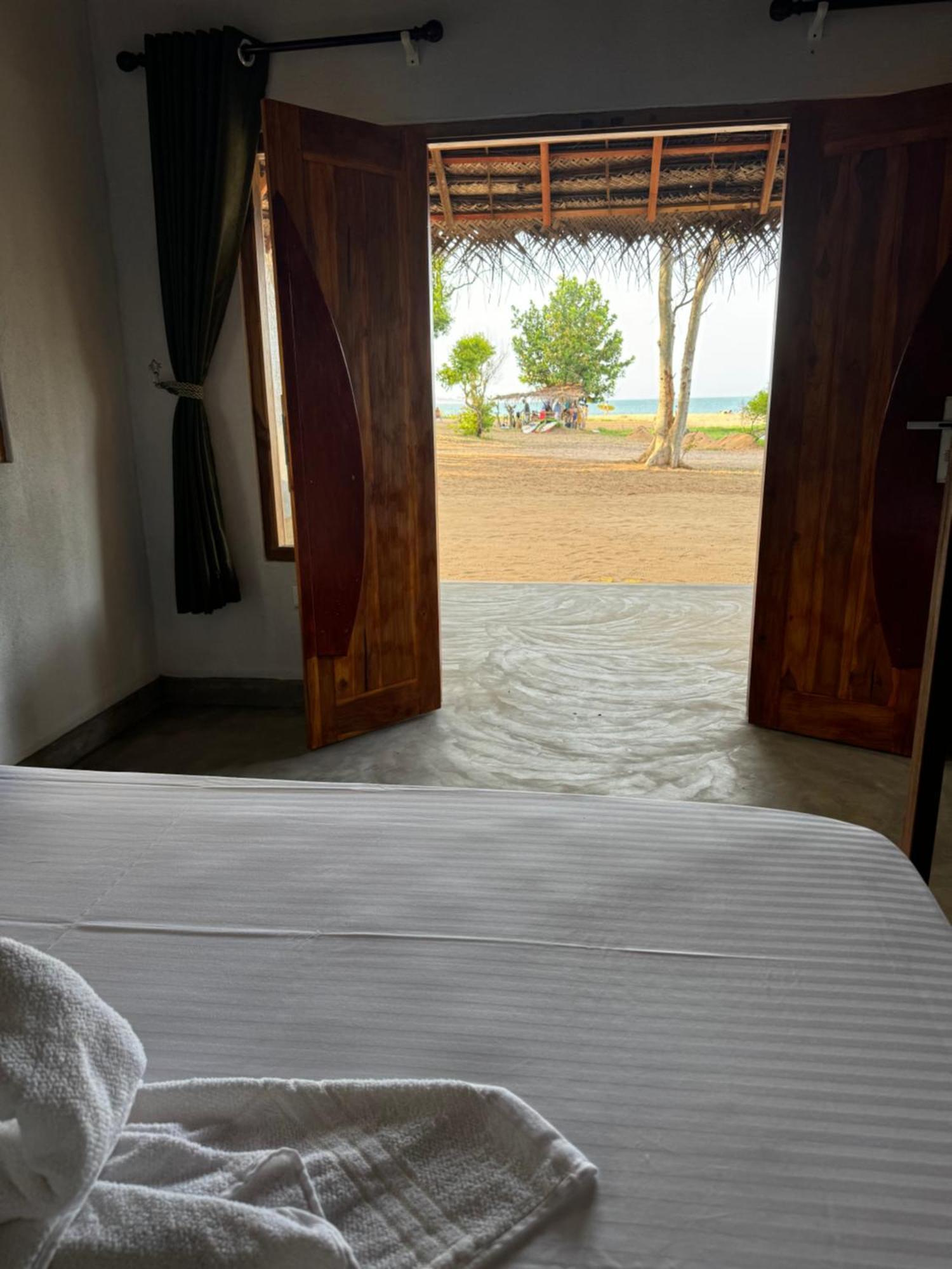 Peanut Farm Surf And Wild Resort - Arugambay آروغام المظهر الخارجي الصورة
