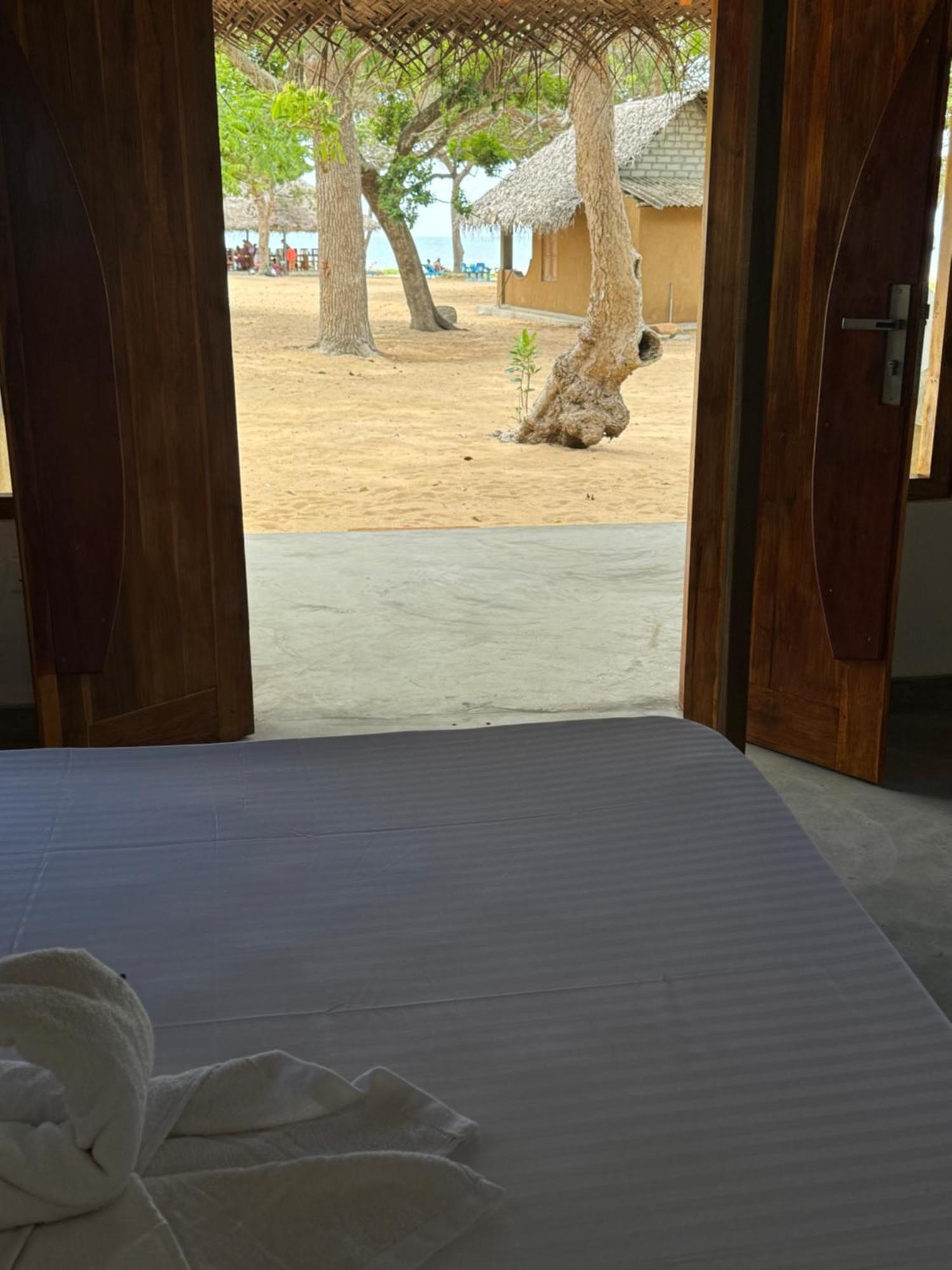 Peanut Farm Surf And Wild Resort - Arugambay آروغام المظهر الخارجي الصورة