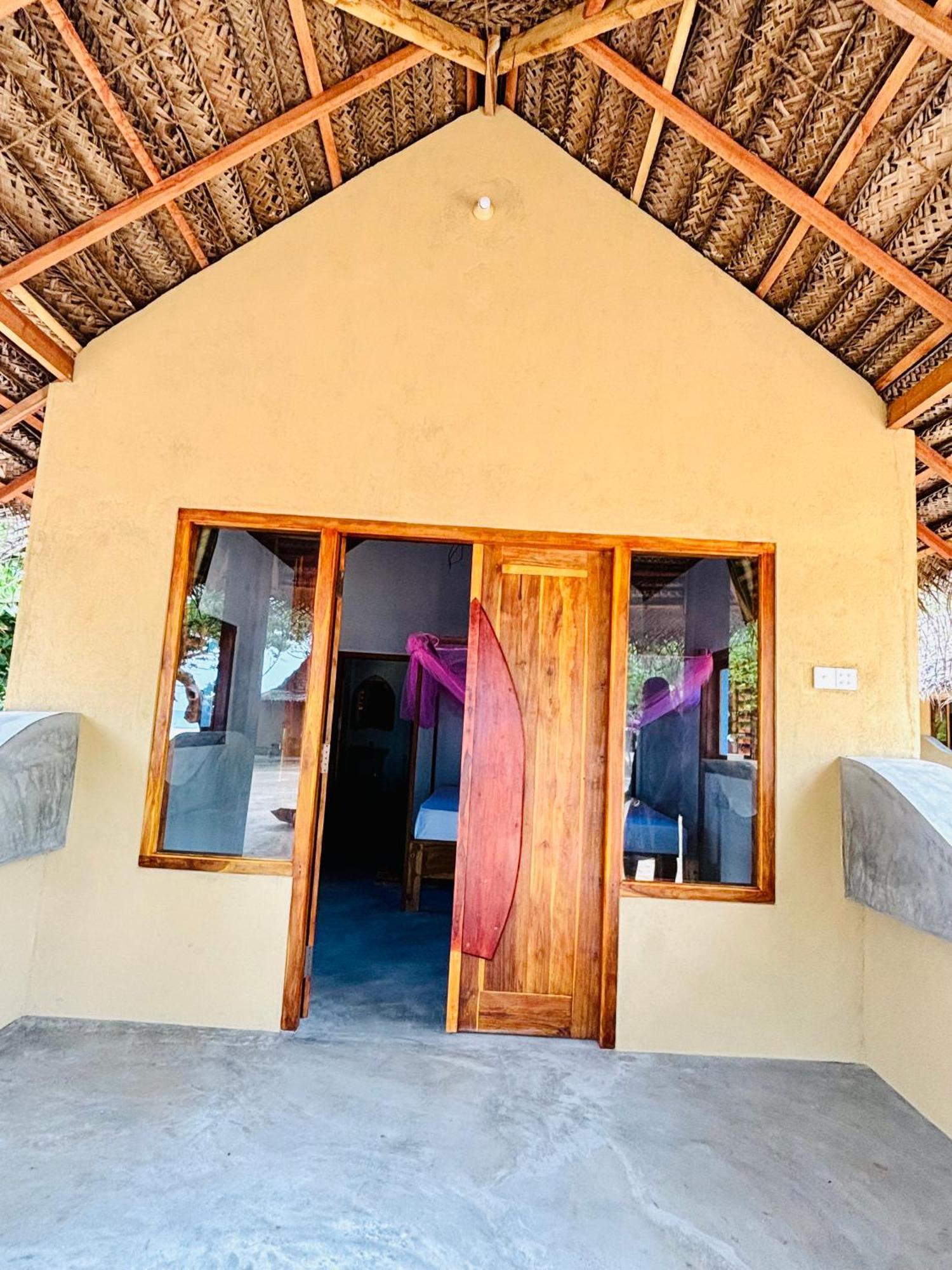 Peanut Farm Surf And Wild Resort - Arugambay آروغام المظهر الخارجي الصورة